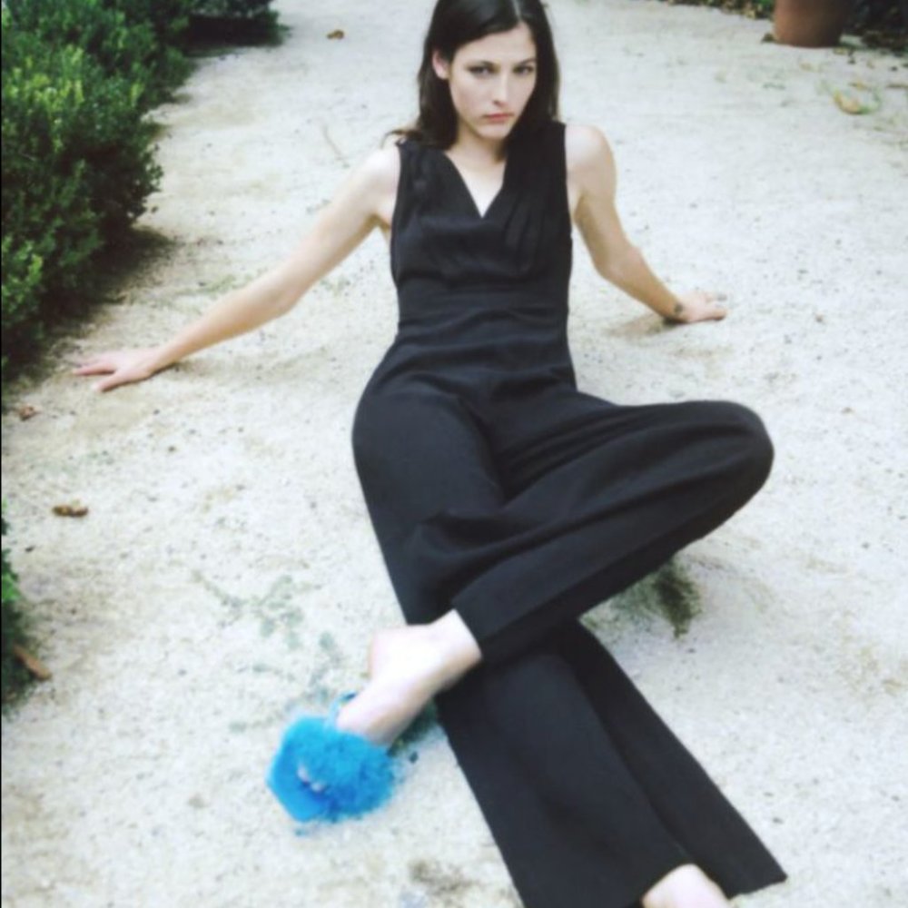 ZARA BLACK PLEATED WIDE LEG V NECK JUMPSUIT $69.90